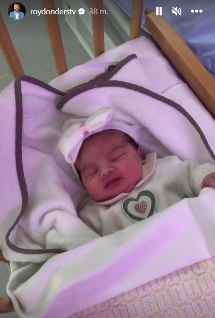 Roy Donders en vriendin Michelle verwelkomen eerste kindje Show ed.nl