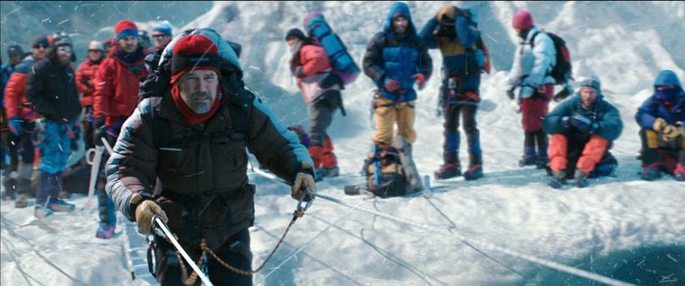 Beck Weathers (Josh Broling) in Everest. Beeld ap