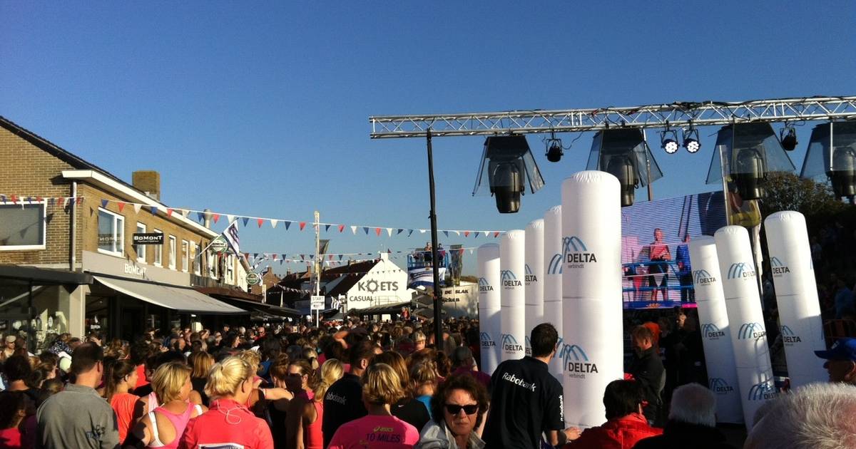 ZOUTELANDE - Anjolie Engels-Wisse won vrijdag de 10 kilometer van de Ladies...