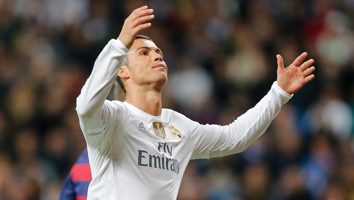 Cristiano Ronaldo pourrait gagner plus de 27 millions par saison au PSG.