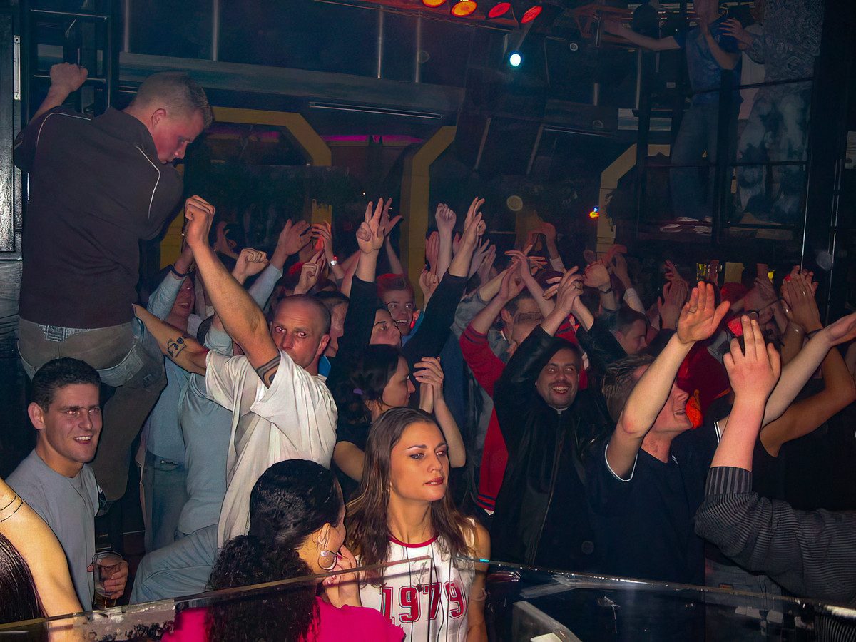 Herinneringen ophalen bij reünie discotheek The Warehouse ‘Die periode