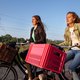 Ook op school draait alles om de Formule 1: waar normaal gegymd wordt, staat nu een politiepaard