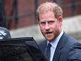 Prins Harry verlaat het High Court na de tweede dag van de hoorzitting rond Associated Newspapers.