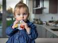 Zakjes knijpfruit getest: ‘Vier soorten fruit is wel veel voor een baby’