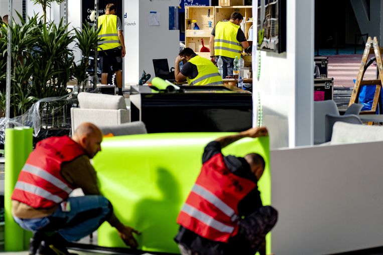 De opbouw van een grote beurs in conferentiecentrum RAI. Beeld ANP
