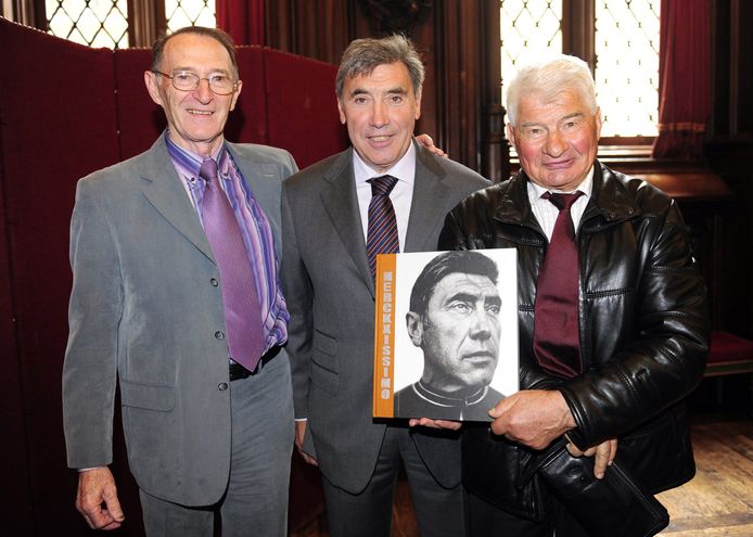 In 2009, met voormalig wielrenners Roger Pingeon en Eddy Merckx bij de voorstelling van het boek van die laatste.