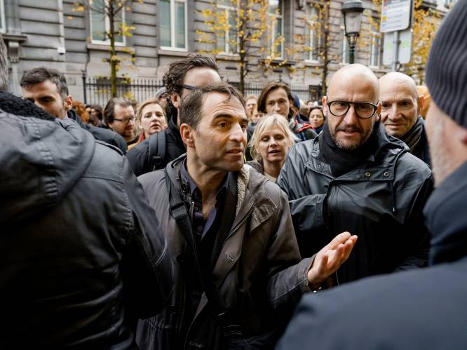Acteur Michael Pas na uitnodiging van Jambon: “Is dit een uitgestoken hand of een verdeel-en-heers-tactiek?”