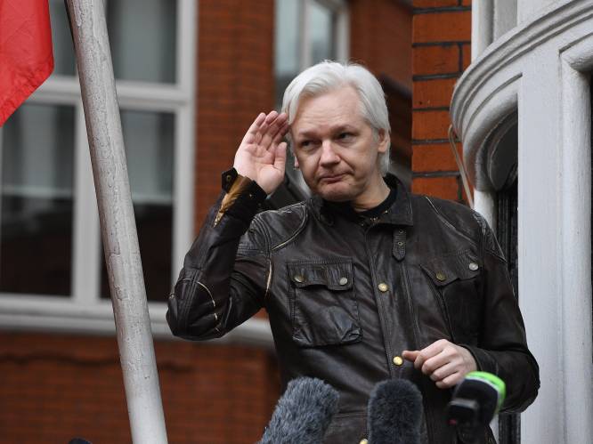 Assange wil als vrij man ambassade Ecuador in Londen verlaten