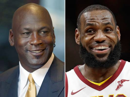 Michael Jordan en LeBron James (rechts).