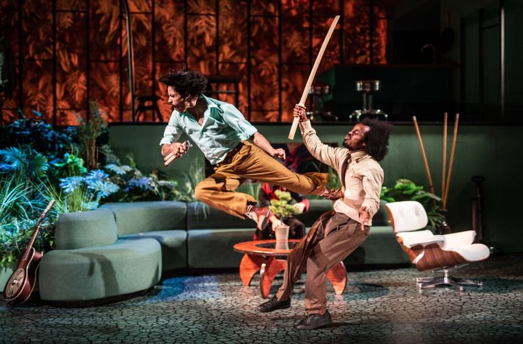 van-visuele-slapstick-tot-fysieke-po-zie-het-z-ro-mime-performance