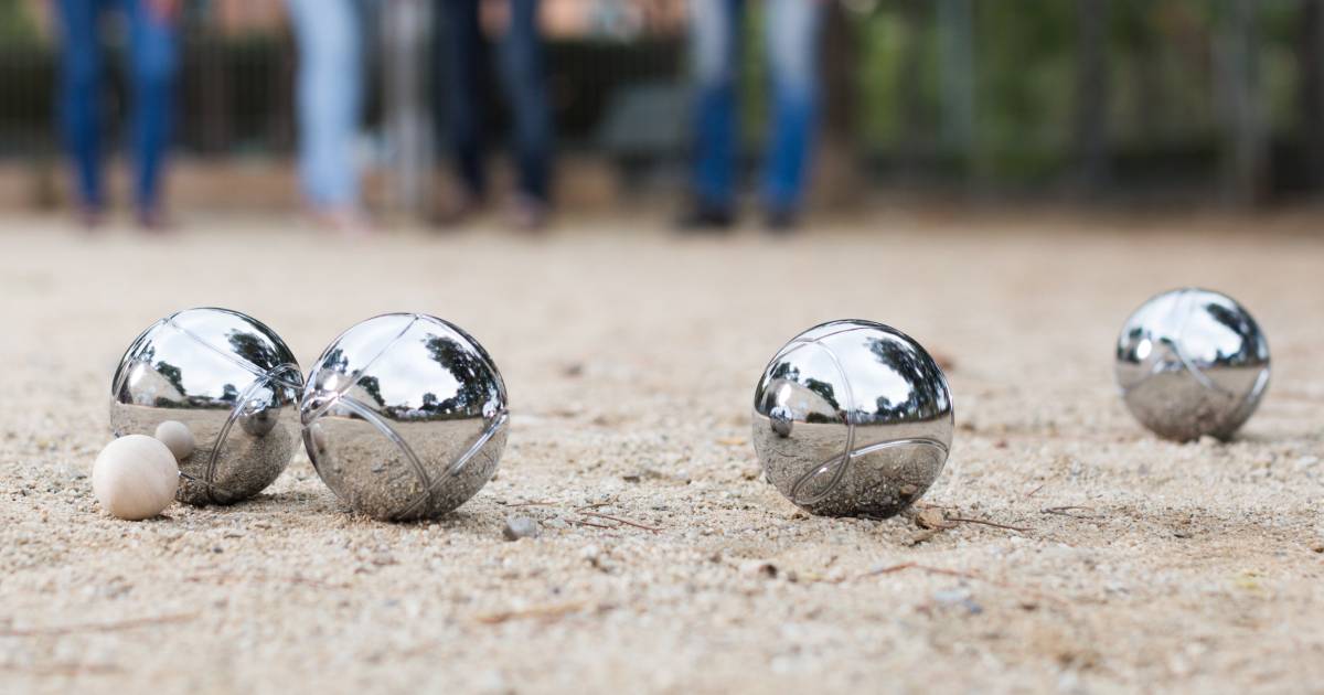 Ook long krijgen Jeu de boules een onschuldig spelletje? 'Veel spelers gebruiken cocaïne en  gooien geen bal meer fout' | Andere sporten | AD.nl