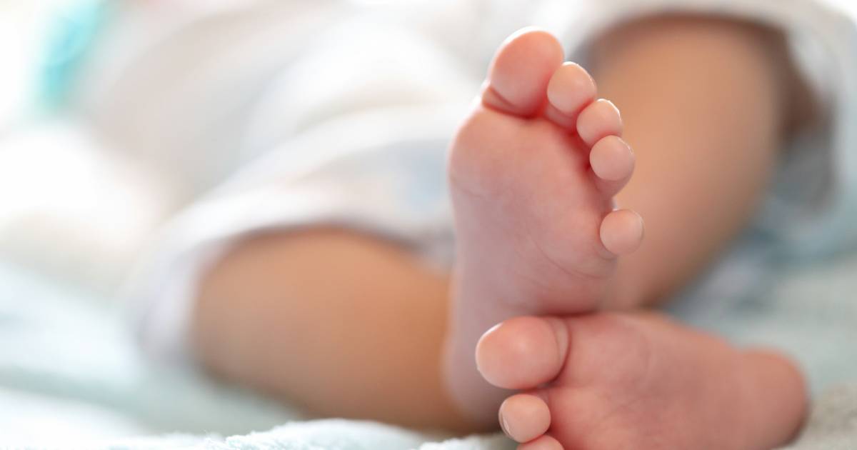 Bayi meninggal setelah perawat kamar bayi meracuninya  Luar negeri