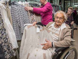 Seniorenraad organiseert modeshow voor en door senioren