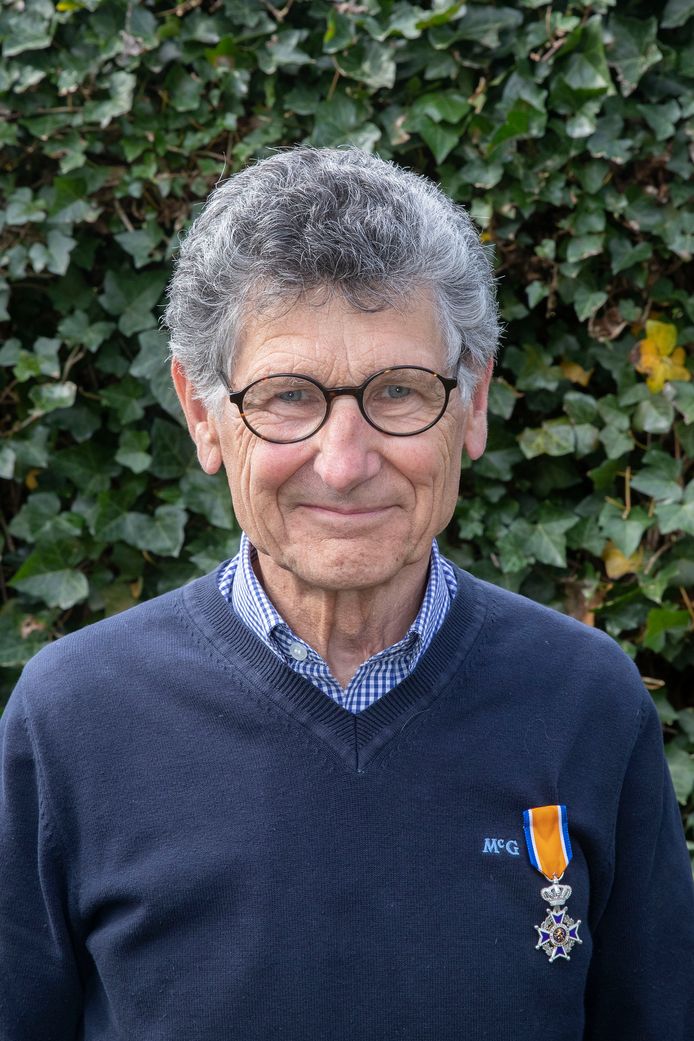 Kees Kavelaars werd benoemd als Lid in de Orde van Oranje-Nassau.