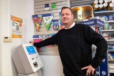 Terwijl de ene na de andere flappentap verdwijnt, rukt de bitcoinautomaat juist op: ‘Belgen komen er
