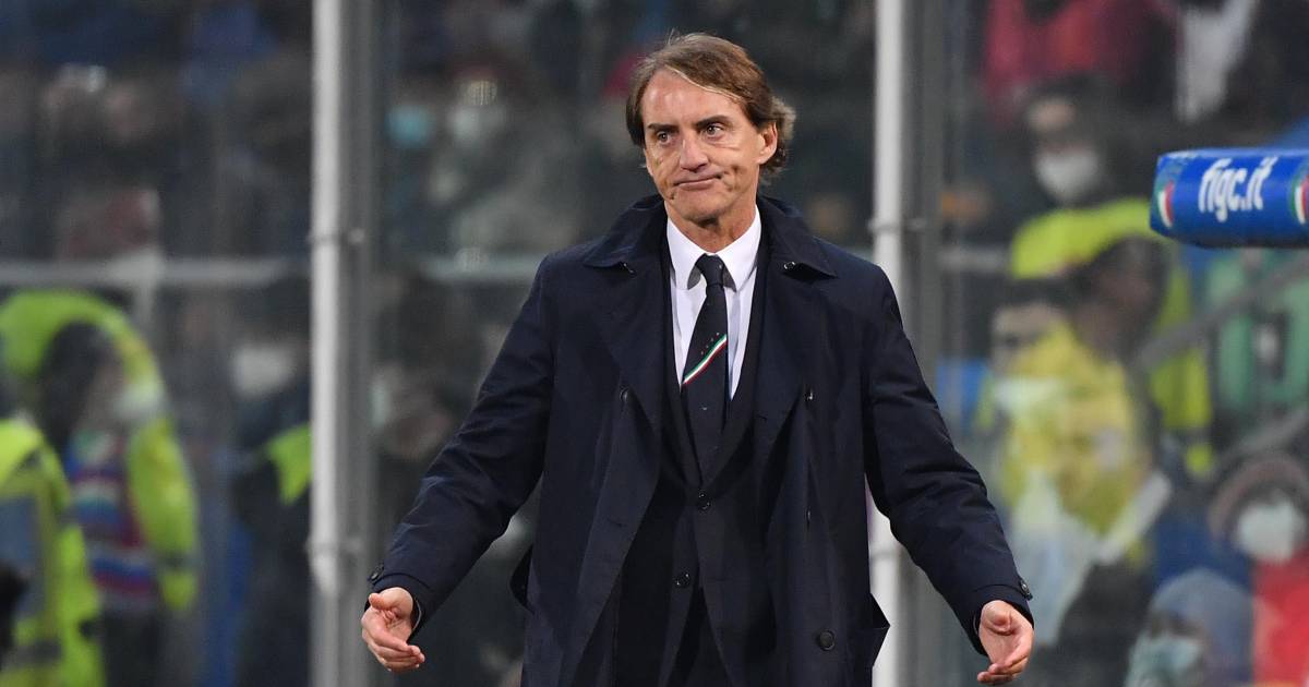 Rassegnato Roberto Mancini si apre: ‘Io e Bond non siamo più sulla stessa lunghezza d’onda’ |  calcio straniero