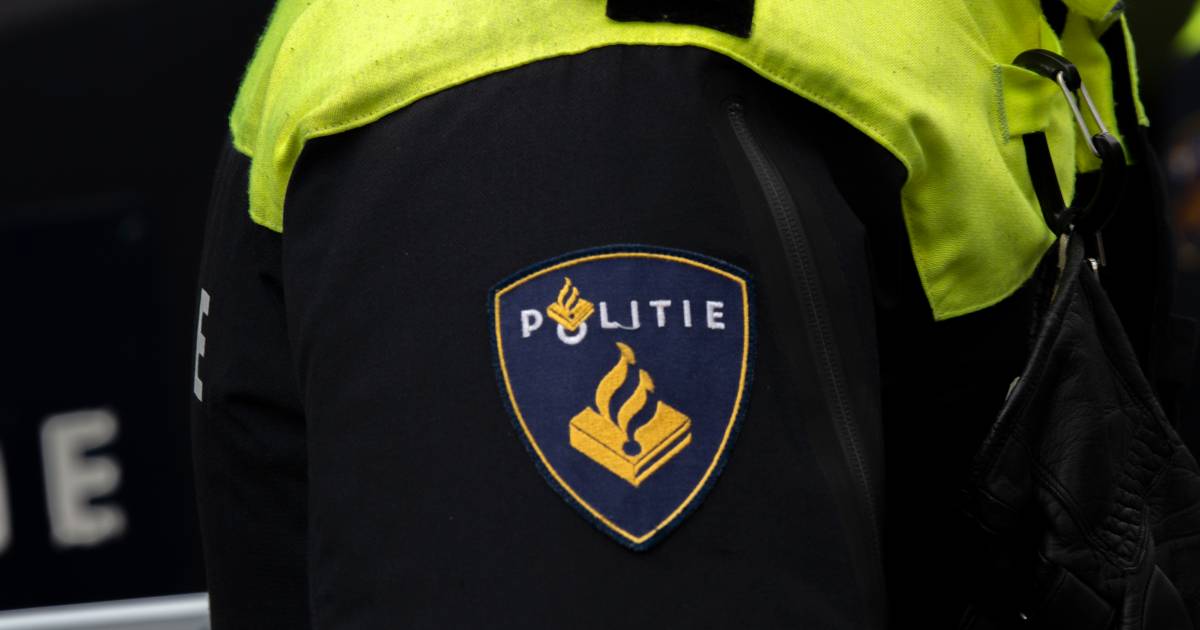 Donderdagochtend is een gezin met jonge kinderen aan de Gaasterlandstraat in Amsterdam Zuid mishandeld door 2 gewapende overvallers.