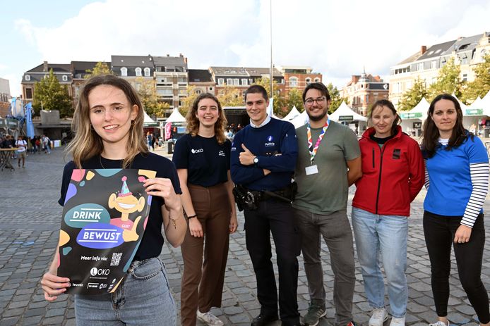 Studentenkoepel moedigt bewust alcoholgebruik aan: “Drink bewust, Gust ...