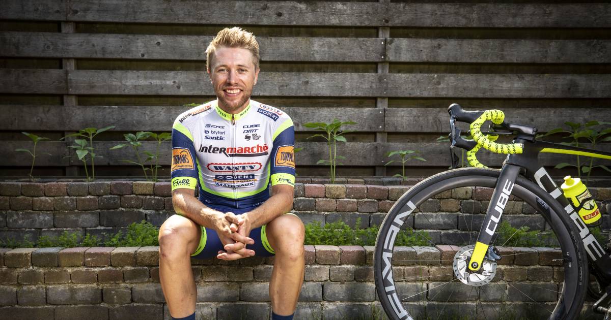 Wielrenner Maurits Lammertink ernstig gewond na ongeluk.