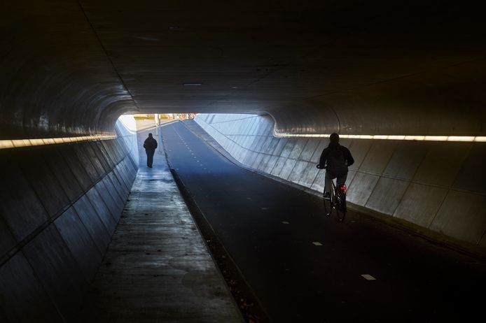 De fietstunnel ussen Oss en Berghem is regelmatig het toneel van onveilige situaties.