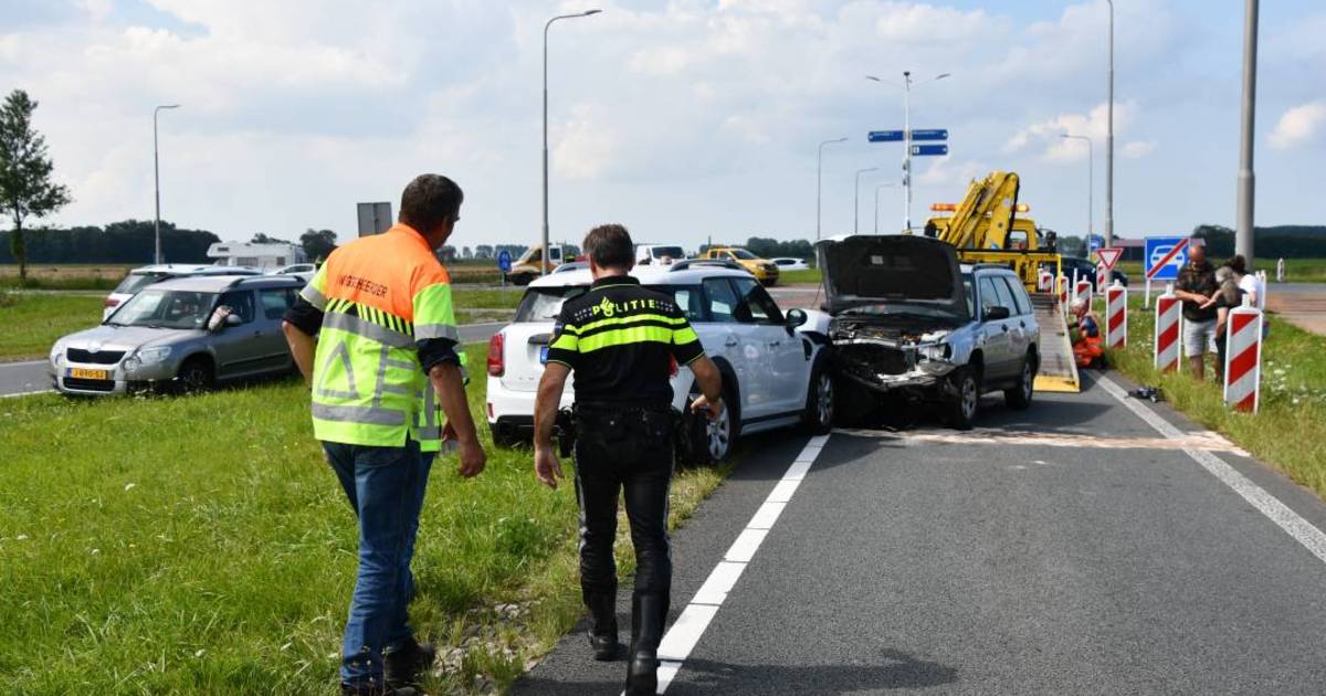 Frontale botsing bij Wissenkerke, twee gewonden