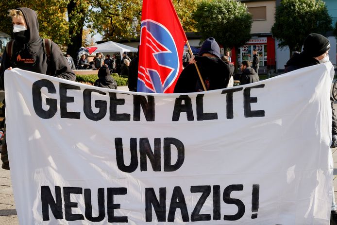 Protest tegen de extreem-rechtse beweging 'de Derde Weg' in Guben.