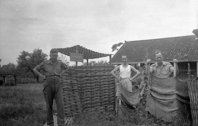 Jannes Zandjans uit Markelo was een van de Indiëgangers die bekend is bij de Stichting Heemkunde in Markelo. Deze foto is in 1948 gemaakt.