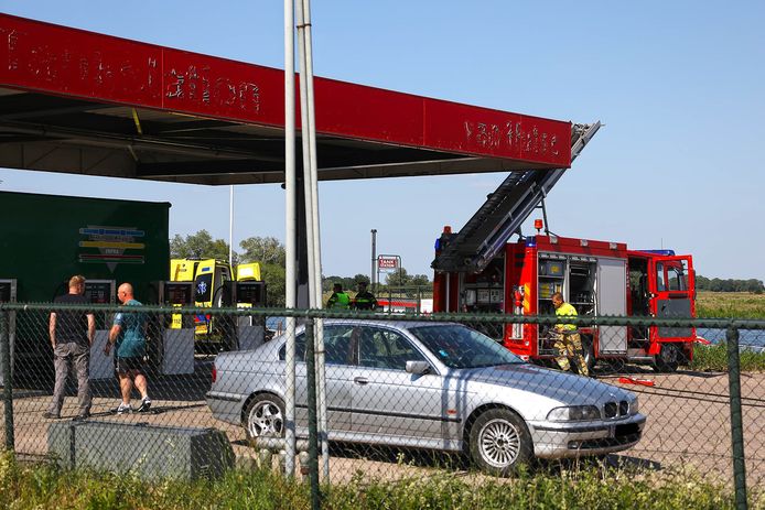 Hulpdiensten aan het werk.