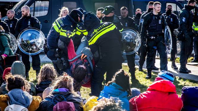 Opgepakte actievoerders Extinction Rebellion al weer thuis