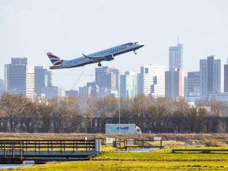 Rechter eist meer maatregelen tegen stikstofuitstoot: Rotterdam The Hague Airport moet mogelijk krimpen