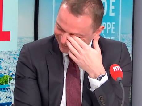 “Faites-vous partie du camp des débiles?": cette question d’une journaliste qui a beaucoup amusé le ministre français du Travail