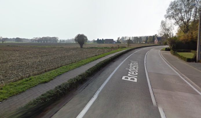 (Een willekeurige locatie in) de Bredestraat in Putte.