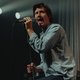‘Een romantische oude gek, daar heb ik wel wat trekjes van’: Alex Turner over 20 jaar Arctic Monkeys en de nieuwe plaat