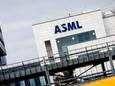 Chipmachinefabrikant ASML uit Veldhoven heeft nog geen plannen voor een vestiging in Roosendaal.