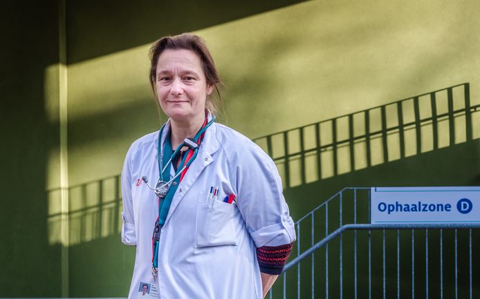 In 2020 kreeg infectiologe Erika Vlieghe plots haatmails en doodsbedreigingen. "Maar die wegen niet op tegen de dank die mijn collega’s en ik hebben gekregen."