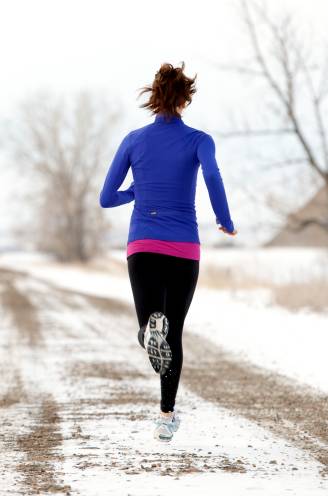“Een dikke jas is niet voldoende”: Expert geeft advies om te sporten in de vrieskou