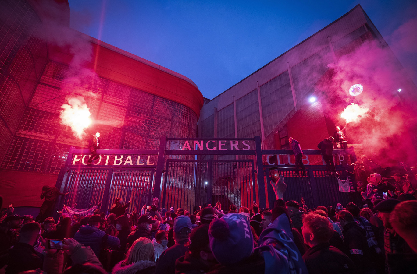 Rangers fans outside the stadium after the Scottish Premiership match at Ibrox Stadium, Glasgow. Picture date: Saturday March 6, 2021. ! only BELGIUM !