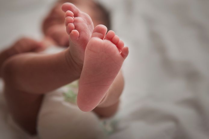 De Gentse ouders die een baby kochten voor enkele duizenden euro’s, om zo hun kinderwens alsnog in vervulling te zien gaan, zijn maandag vrijgesproken in de rechtbank