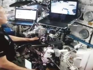 Astronaut stuurt robot vanuit ruimtestation ISS door hangar in Nederland