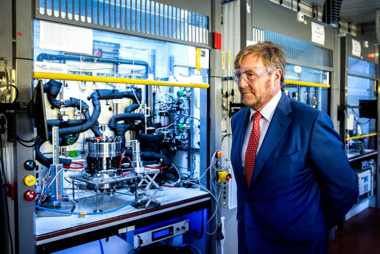 Koning Willem-Alexander bezocht Nedstack in Arnhem ­afgelopen november. Beeld Brunopress