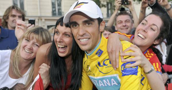Wereldrecord' Contador op Everest challenge: 78 (!) keer Contador beklimt Kilimanjaro | NOS