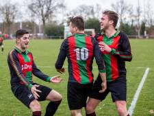 De uitslagen, doelpuntenmakers en verslagen van het amateurvoetbal