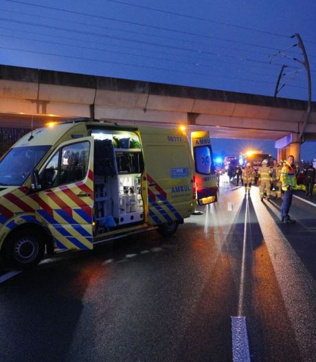 Tragisch ongeval op de A325 eist derde leven: meisje uit Nijmegen overlijdt in ziekenhuis