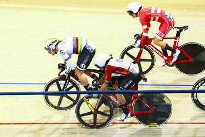 Kirsten Wild pakt na val brons op madison met Amy Pieters