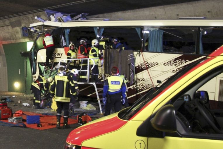 'Bij die ravage konden we niet eens inschatten hoeveel mensen er aan boord waren’ Beeld 