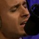 Milow covert 'Hero' van Family of the Year