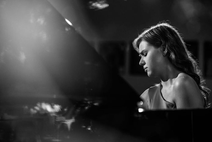 Kamila Sacharzewska, een van de pianisten die eind juli speelt in Doesburg.
