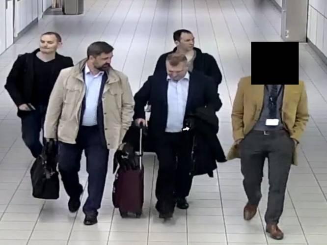 Antenne onder jas in auto en massa telefoons: zo gingen Russische spionnen in Nederland te werk