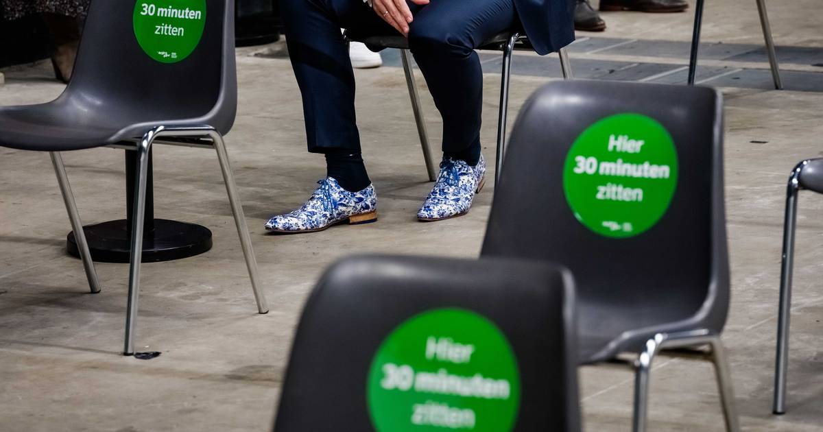 We staan niet in de rij voor de boosterprik, om veel verschillende redenen - BN DeStem