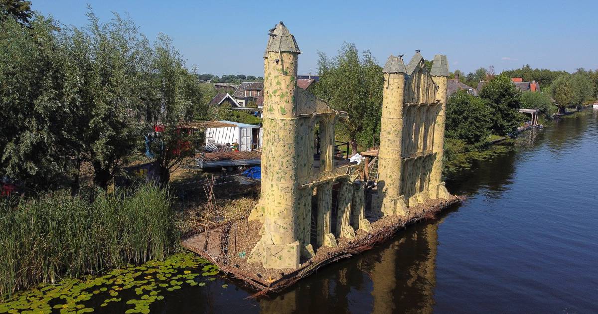 Bouwers Gondelvaart kunnen niet wachten tot zaterdag: 'Kippenvel van applaus als je langsvaart' - AD